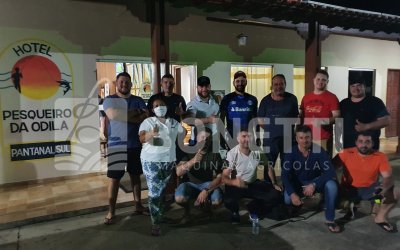 EQUIPE DE VENDAS REUNIDA 