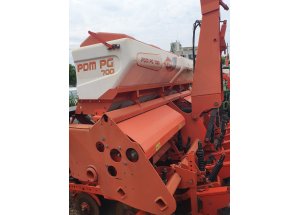 PLANTADEIRA KUHN PG 700 RS ANO 2013, USADA