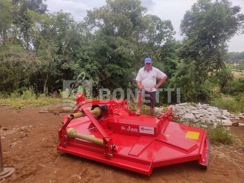 ENTREGA PARA FAMILIA MACULAN