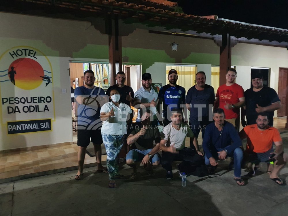 EQUIPE DE VENDAS REUNIDA 