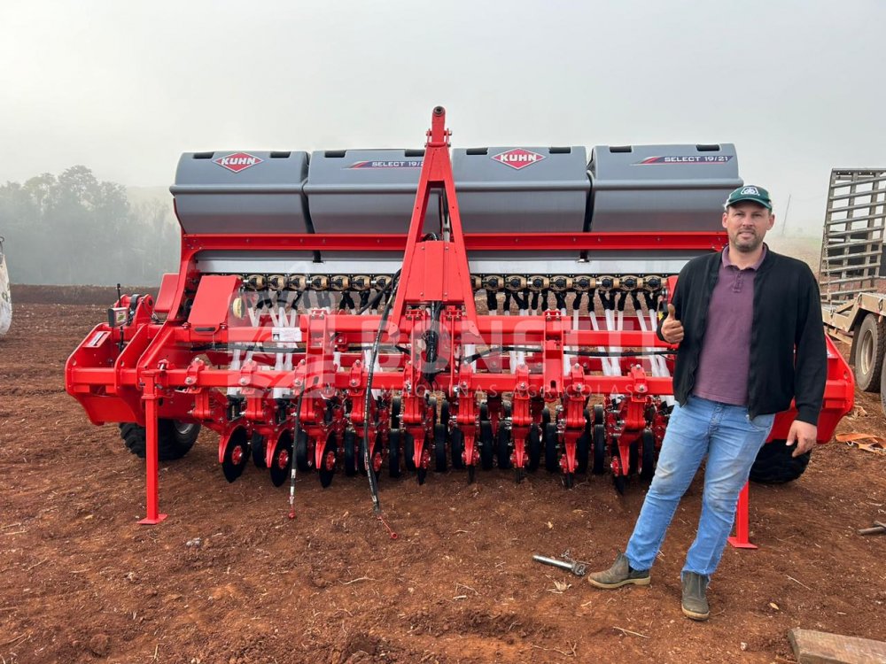 ENTREGA PARA FAMÍLIA FABIANE - ITAPEJARA DO OESTE - PR