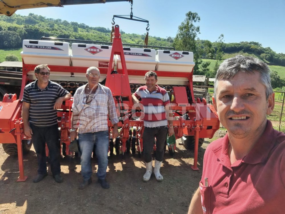 ENTREGA PARA FAMILIA CECHINEL