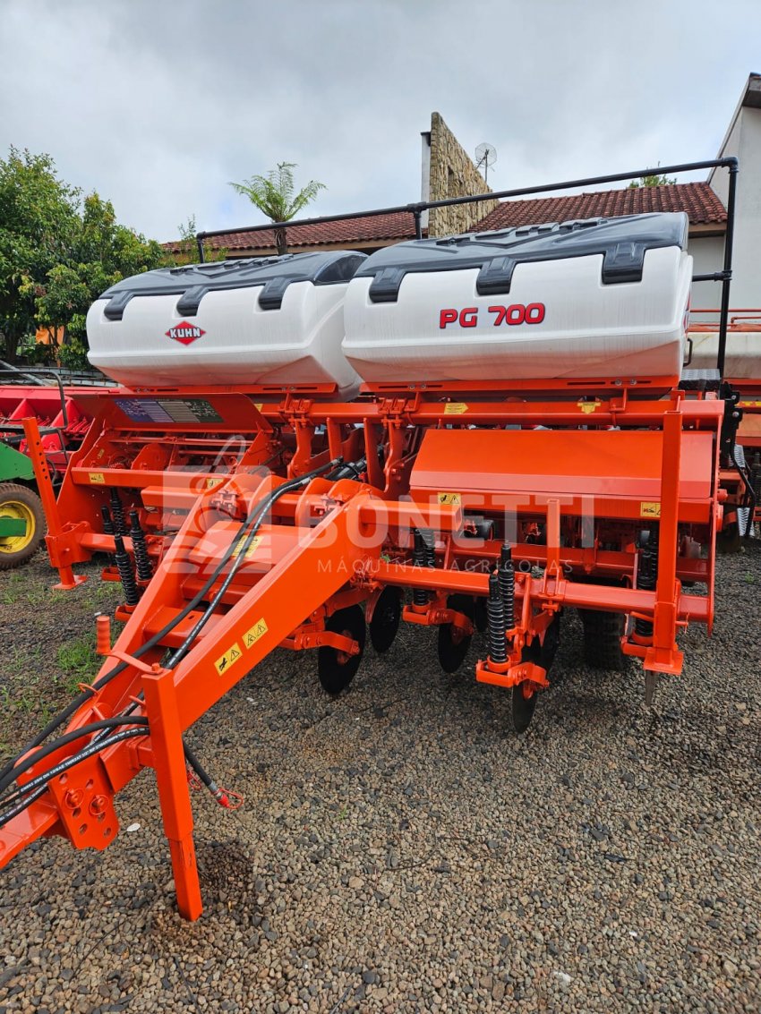 PLANTADEIRA KUHN PG 700/07 RS ANO 2015, FERTISYSTEN NO ADUBO, USADA