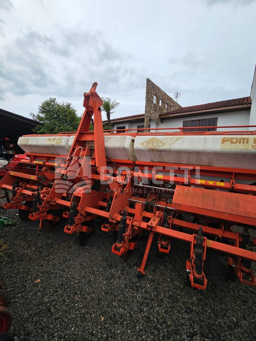 PLANTADEIRA KUHN PG 1200/11 RD ANO 2013, CX BALDE, USADA